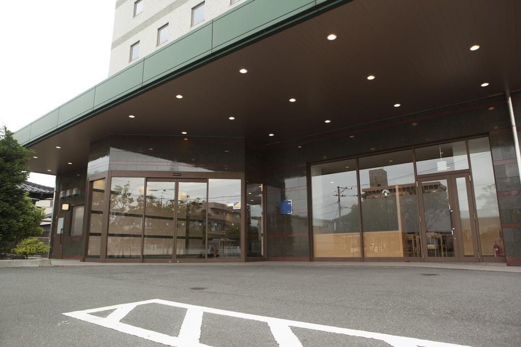 Ariston Inn Kanda Kitakyusyu Airport Exterior photo